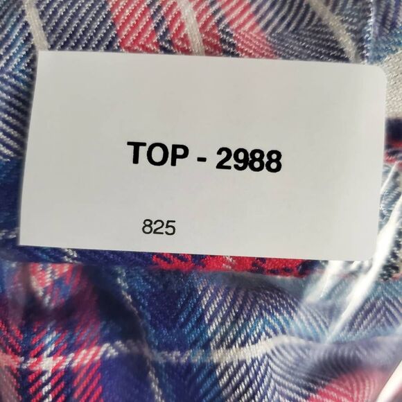 Tinsel Women’s Large Pink Blue Plaid Long Sleeve Button Down Shirt 100% Rayon - Picture 8 of 8